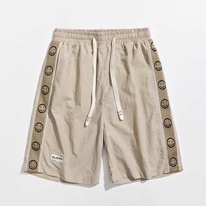 Pantalones cortos de seda helada con logo personalizado para hombre, de verano, de alta calidad, de secado rápido, para ejercicio, pantalones de cinco puntos, holgados, informales, cómodos para la playa. - Product Image 3