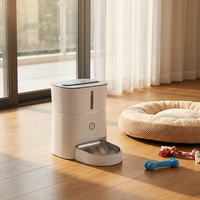 Distributeur intelligent pour chats avec inspection complète, programmation des repas, compartiments amovibles et lavables, anti-déversement, pour hôtels pour animaux