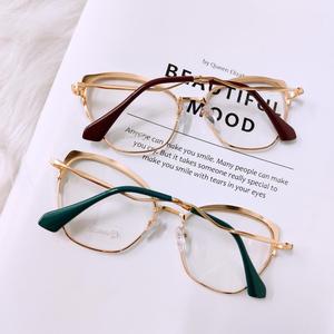 Dell'annata <span class=keywords><strong>di</strong></span> Modo Delle Donne <span class=keywords><strong>Occhiali</strong></span> da Vista Retrò <span class=keywords><strong>Gatto</strong></span> Ottica <span class=keywords><strong>Occhiali</strong></span> Da Vista Telaio <span class=keywords><strong>di</strong></span> Disegno <span class=keywords><strong>di</strong></span> Marca Pianura <span class=keywords><strong>Occhiali</strong></span> Da Vista - Product Image 3
