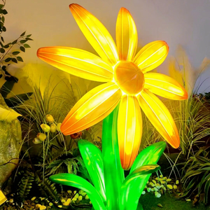 Esculturas de Flores Gigantes de Fibra de Vidrio con Iluminación para Centros Comerciales, Parques, Resorts y Proyectos de Exhibición en Lugares Emblemáticos - Product Image 1