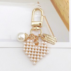 Nuevos Accesorios de Joyería: Set de Llavero con Perlas, Lazos, Ositos, Conchas, Diamantes, Bolas y Flores, Regalos Ideales para Cualquier Persona - Product Image 6