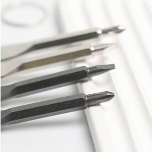 Destornillador de Bolsillo Multifunción Portátil para Exteriores, Llavero con Destornillador Cruzado, Herramienta de Reparación Manual, Llavero EDC - Product Image 4