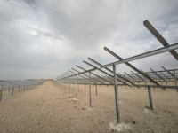 In Tianjin Hergestellte Solarmodul-Montageschienen Photovoltaik-Halterungen für Dachnutzung Feuerverzinkt Windbelastbar
