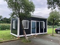Murs et Toits Modulaires en Acier pour Maisons Indépendantes - Cabane Moderne Économique pour Petites Habitations avec Design Écologique