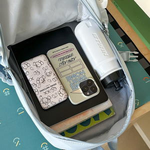 Nueva mochila de estilo japonés con dibujos animados, linda, a cuadros, de gran capacidad, ligera, que reduce la carga, de doble asa, para uso diario. - Product Image 4