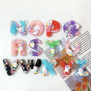พวงกุญแจอะคริลิคพิมพ์ลายอนิเมะด้วย UV กันน้ำ พร้อมจี้รูปการ์ตูนตัวอักษร สายคล้องข้อมือน่ารัก รูปทรงกลม - Product Image 5