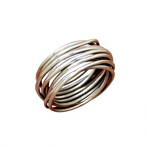 Bague minimaliste en argent 925, fil géométrique, unisexe, pour tous les jours - Product Image 1