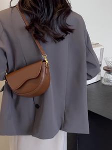 Bolso Bandolera de Alta Gama con Cierre de Cremallera y Diseño Retro de Hombro Cruzado, Novedad 2025 - Product Image 2