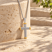 Collier croix classique ARNAN pour femmes, design cylindrique 3D, acier inoxydable plaqué or, pendentif vintage, bijoux tendance pour femmes