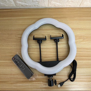 Anneau lumineux en forme de fleur <span class=keywords><strong>LC</strong></span>-318 avec support, lumière d'appoint RVB pour selfie, streaming en direct, maquillage et <span class=keywords><strong>photographie</strong></span> pour téléphone et appareil photo - Product Image 4