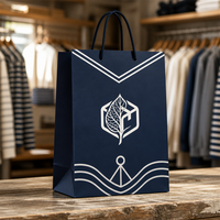 Sac en papier kraft avec logo personnalisé, provenant de l'usine d'origine, sacs d'emballage pour vêtements, sacs de shopping, bleu marine classique de luxe