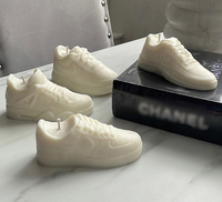 Simulierte handgemachte Soja-Duftkerzen in Korb-Sneaker-Form – Kreative Neuheit für Vatertag, Aromatherapie, Feiertage und Partys