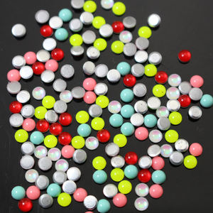 Lucky Factory Bulk 5mm 6mm Hot Fix Pearl Hot Fix Stone Half Round Hotfix Perles en plastique pour vêtement - Product Image 1