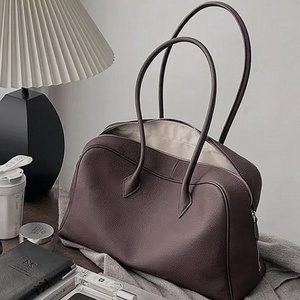 <span class=keywords><strong>Sac</strong></span> à main pour femmes en cuir véritable de luxe de nouvelle mode, grande capacité, élégant et simple, <span class=keywords><strong>sac</strong></span> fourre-tout Boston à bandoulière pour femmes - Product Image 4