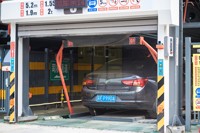 16-20 Parkplätze Voll automatisches rotierendes Parks ystem Effiziente 2,35 T Tragfähigkeit Auto lifte mit kleinem Platzbedarf