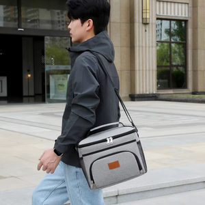 Hot-selling Waterproof Folding Outdoor Large Thermal Bag Insulated Lunch Cooler Bag Custom Logo - Product Image 5