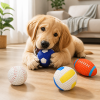 Jouet à mâcher pour chien et chat en forme de ballon de sport, style dessin animé, en latex, pour le nettoyage des dents, volley-ball, tennis, football, rugby, 2 tailles, doux et durable