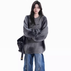 Pulls amples surdimensionnés pour femmes, style <span class=keywords><strong>vintage</strong></span> américain, dégradé tie-dye, déchirés, faible MOQ, fabrication sur mesure OEM/ODM, automne-hiver - Product Image 6