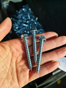 Vite Autofilettante Esagonale in Acciaio al Carbonio con Testa Esagonale in Zinco Tipo 17 con Rondella in EPDM per Tetti in Legno - Product Image 3