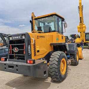 รถตักล้อยาง936L 3ตันรถตักดินสภาพดีและพร้อมขายทันที - Product Image 4