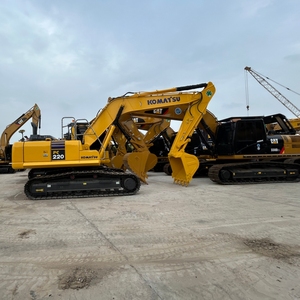 Vente Flash : Excavatrice Komatsu PC220-8 d'occasion, pelle hydraulique sur chenilles en stock - Product Image 6