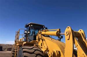 98% kucing baru <span class=keywords><strong>988H</strong></span> pemuat roda efisiensi tinggi mesin jalan pemuat depan buatan Jepang yang kuat - Product Image 6