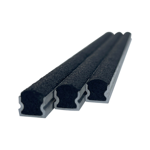 Bandes abrasives de qualité commerciale, antidérapantes, en forme de U, pour le nez des marches, antidérapantes, en aluminium anodisé, pour les marches d'<span class=keywords><strong>escalier</strong></span> - Product Image 1