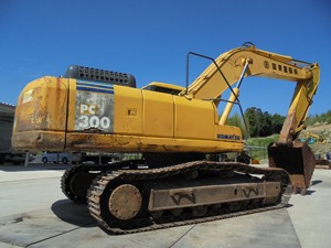 L'excavatrice japonaise du modèle PC300-7 #45526 de KOMATSU a employé l'excavation et la machine de tranchée - Product Image 2