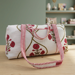 Bolsas de lona acolchadas de algodón reutilizables para mujer, hechas a mano en India, con cierre de cremallera, blancas y rojas, para viaje. - Product Image 2