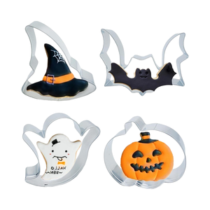 4 pezzi grandi formine per biscotti in acciaio inossidabile di <span class=keywords><strong>Halloween</strong></span> pipistrello di zucca fantasma cappello da strega stampi in metallo per la decorazione di cottura di <span class=keywords><strong>Halloween</strong></span> - Product Image 1