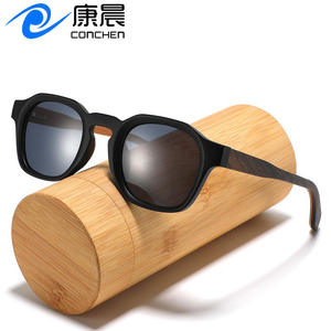 Gafas de Sol para Mujer, Montura Negra de PC, Lentes TAC con Protección UV400 Polarizada, Modernas para Viajes - Product Image 5