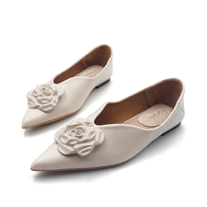 베이지색 여성용 로우힐 신발, 뾰족한 앞코 디자인 웨딩 슈즈, 여성 맞춤형 고품질 플랫 드레스 슈즈 - Product Image 2