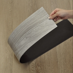 Autocollant de sol en vinyle de luxe imperméable et facile à installer LVT auto-adhésif sec carreaux de vinyle de sol en PVC - Product Image 1