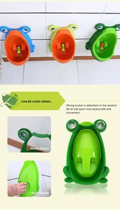 Urinario de Pared para Bebés, Diseño de Rana, de Plástico, Modelo QINGWA, Entrenador de Orinal para Niños Pequeños con Forma Divertida - Product Image 2