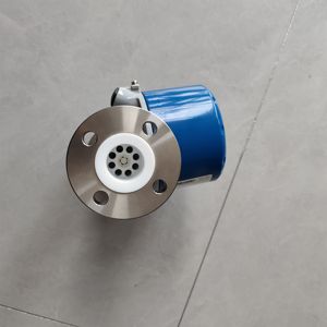 Rotamètre KROHNE H250 M40 : adapté aux liquides/gaz, installable dans les conduites verticales, horizontales ou verticales orientées vers le bas. - Product Image 5