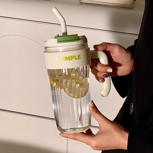 Simple Plastic Cup With Straw And Handle Large Capacity For Drinking Water Or Juice Summer 2021 Back To School Use - Product Image 2