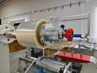 Petit équipement horizontal de machine d'emballage de sachets de chewing-gum de bonbon de nougat