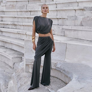 T-shirt Design irrégulier couleur unie deux pièces pantalon évasé ensemble automne vêtements pour femmes élégant 2 pièces ensemble pour les femmes - Product Image 1
