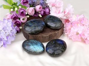 Labradorite batu telapak tangan kristal alami dipoles saku kristal batu khawatir untuk terapi meredakan stres kecemasan - Product Image 3