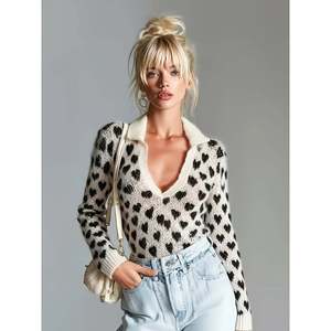 Cárdigan con cuello en V y estampado de corazones para mujer, suéter S(66) con corazones rojos, prendas de punto ligeras para uso casual - Product Image 2