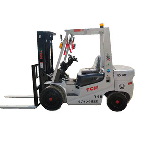 Montacargas TCM FD30 Usado de 3T, Motor Diésel Manual, Alta Calidad, Altura Máxima de Elevación de 3000 mm, 1 Año de Garantía - Product Image 1
