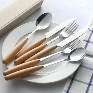 Couteau <span class=keywords><strong>De</strong></span> Voyage En Métal <span class=keywords><strong>De</strong></span> Couteau <span class=keywords><strong>De</strong></span> Fourchette <span class=keywords><strong>De</strong></span> Cuillère <span class=keywords><strong>De</strong></span> Poignée En <span class=keywords><strong>Bois</strong></span> d'Acier Inoxydable Réglé Avec Le Cas - Product Image 6