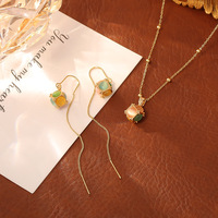 Tendance haut de gamme luxe été dopamine sucre Cube oeil de chat pierre Rubik's Cube collier boucles d'oreilles ensembles de bijoux de mode