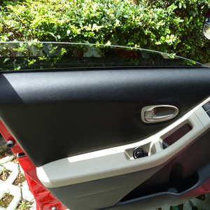 Revestimiento de Cuero para Panel de Puerta de Toyota Yaris, Negro, Beige, Marrón, Microfibra Auténtica, Renovación Interior, 2007-2011 - Product Image 2