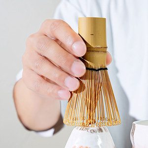Fouet à matcha en bambou naturel fait main, écologique, avec logo personnalisé, vente en gros d'usine, prix abordable - Product Image 3
