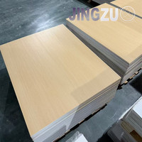 Planken-Vinylboden mit Verzahnung Trendprodukte 2024 Fischgrät-SPC-Bodenbelag Luxuriöser PVC-Klickboden UV-Beschichtungsschicht für Innenräume