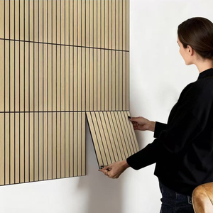 Panel Acústico Autoadhesivo de Listones de Madera y Fieltro PET de Alta Densidad para Diseño de Interiores Comerciales, Suministro de Fábrica - Product Image 4