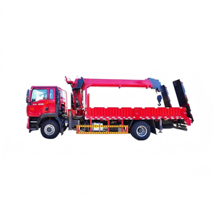 Grue montée sur <span class=keywords><strong>camion</strong></span> HOWO 4x2 <span class=keywords><strong>avec</strong></span> rampe hydraulique à <span class=keywords><strong>hayon</strong></span>, peut être utilisée comme <span class=keywords><strong>camion</strong></span> de remorquage pour les opérations de récupération et de sauvetage de véhicules - Product Image 6