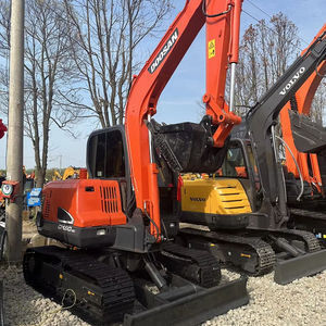 รถขุดดินขนาดเล็กมือสองจากเกาหลี DX60 6ตันเครื่องขุดดิน Doosan รถขุด DX60มือสองพร้อม epa/ce - Product Image 1