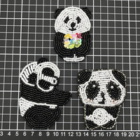 Patch décoratif artisanal en PVC perlé à motif panda pour vêtements, chaussures, chapeaux, chaussettes ; Applique artisanale avec perles cousues